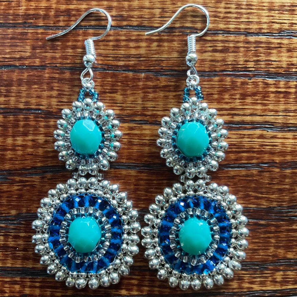 Tippi Canoe drop earrings